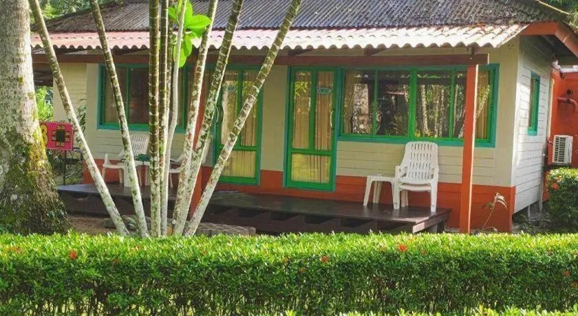 Ko Kut Ao Phrao Beach Resort