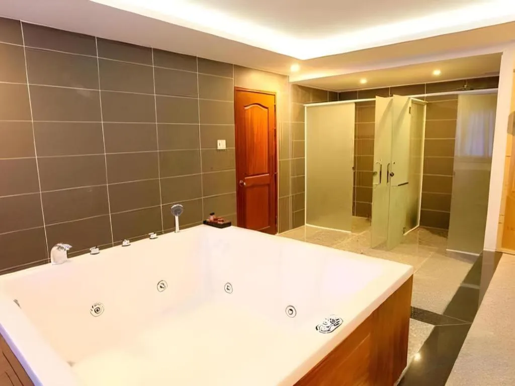 New Palace Bac Lieu Hotel