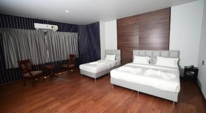 Bed in CHANTHABURI CENTER