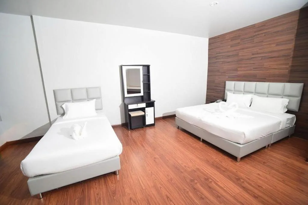 Bed in CHANTHABURI CENTER