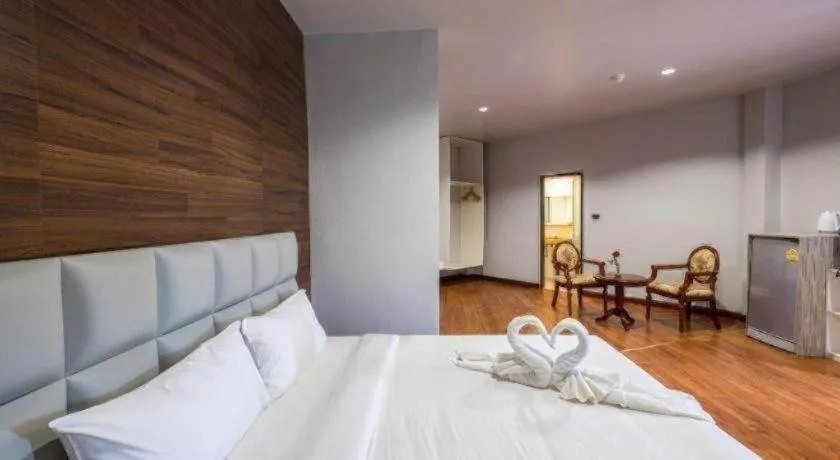 Bed in CHANTHABURI CENTER