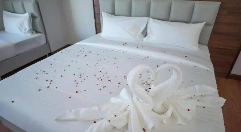 Bed in CHANTHABURI CENTER