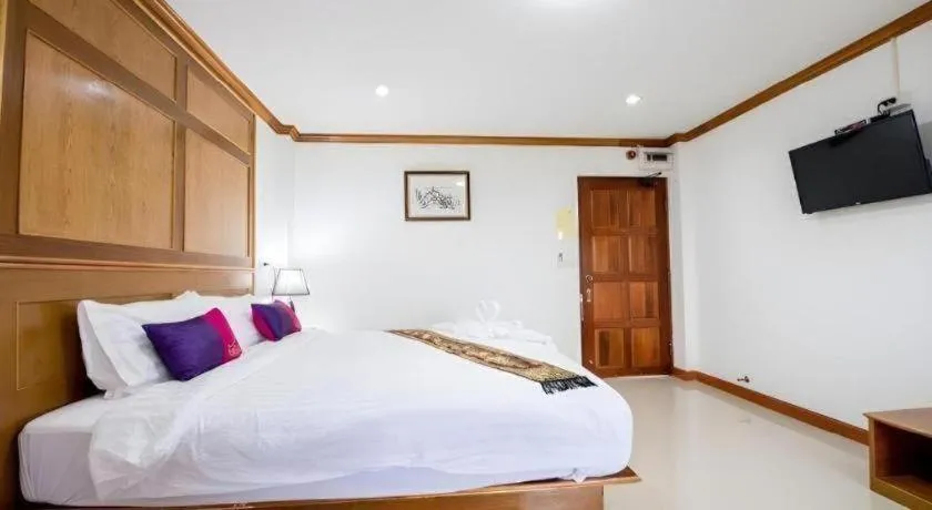 Bed in Thatphanom View Hotel Nakhon