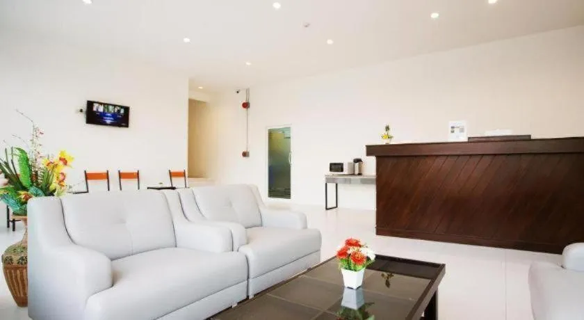 B2 Korat Boutique and Budget Hotel