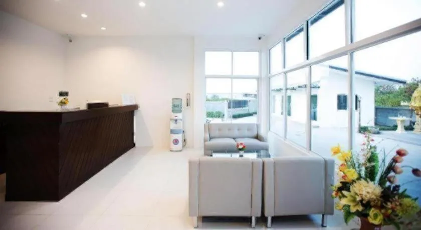 B2 Korat Boutique and Budget Hotel