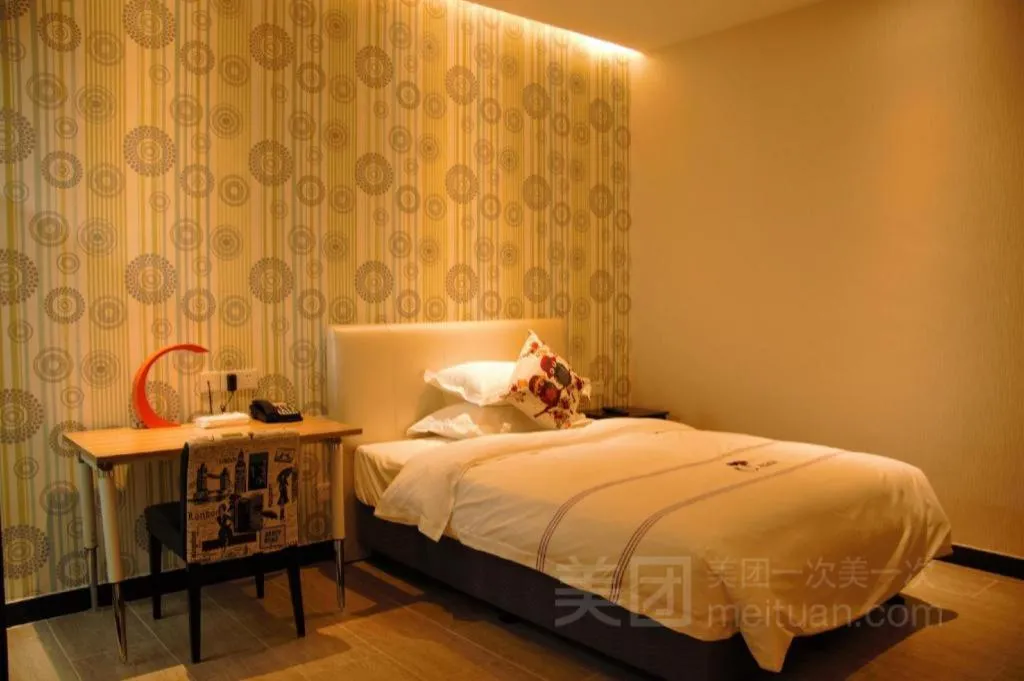 Bed in J Hotel Guangzhou University Town