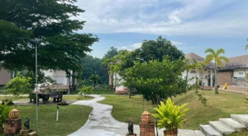 Tipparika Riverview Hotel