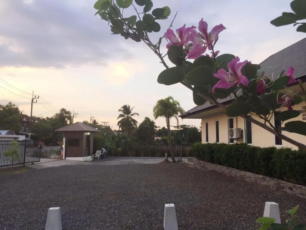 Tipparika Riverview Hotel - Adult only