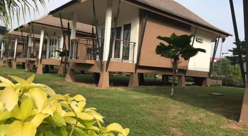 Tipparika Riverview Hotel