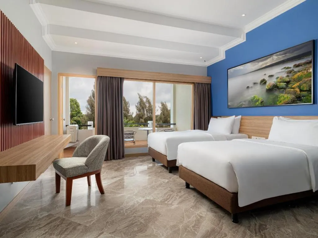 Bed in Hotel Niagara Parapat