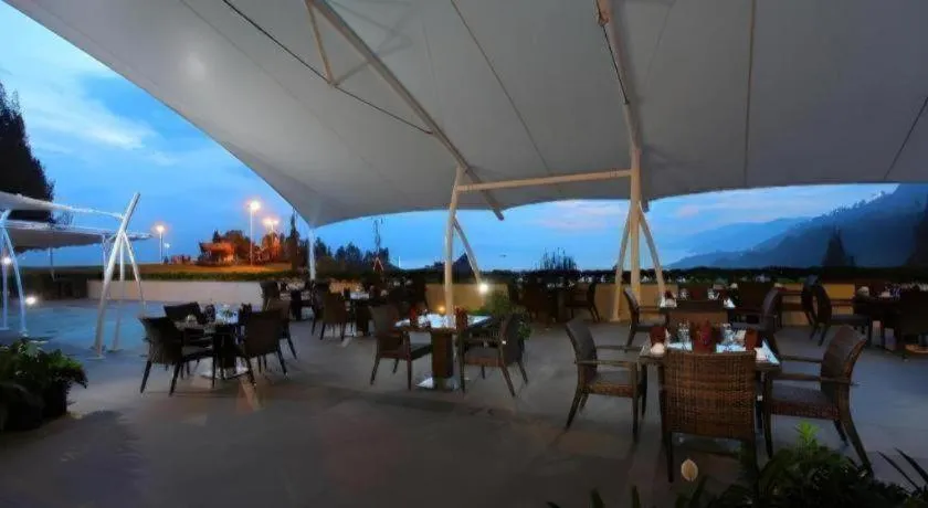 Hotel Niagara Parapat