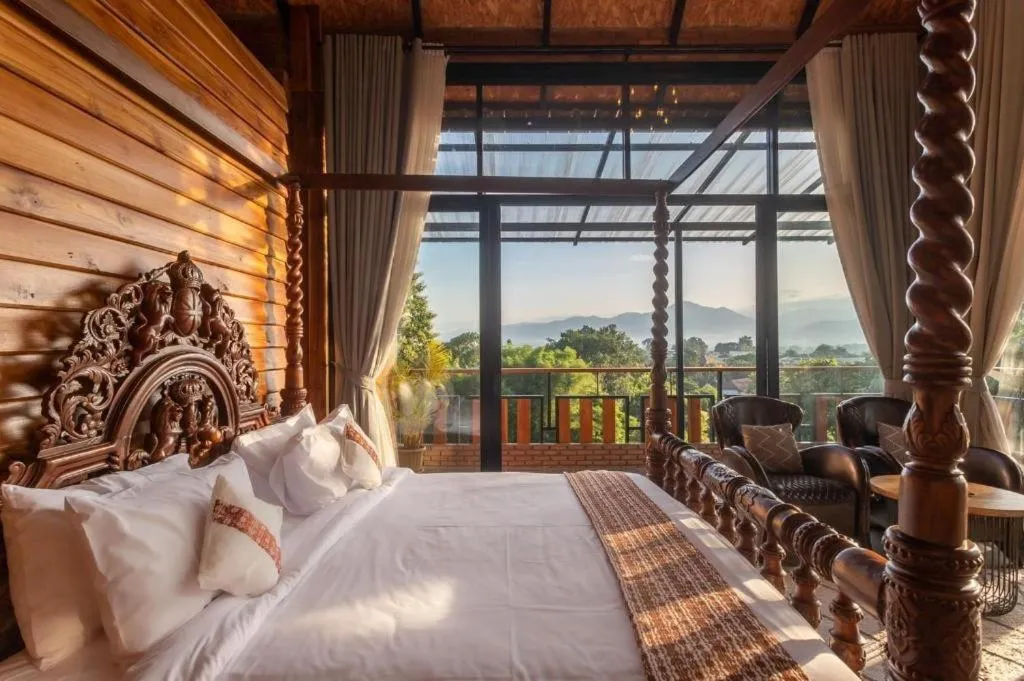 Bed in Cocoa Valley Resort