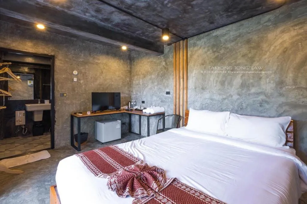 Bed in Cocoa Valley Resort