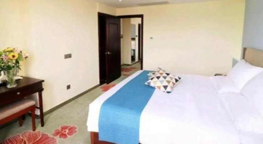 Bed in Gui Feng Hotel