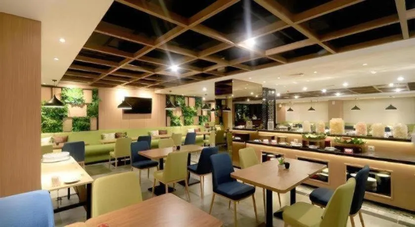 Hotel Dafam Pacific Caesar