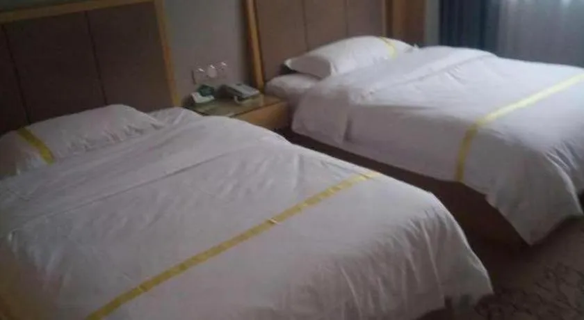 Bed in Mao Hua hotel