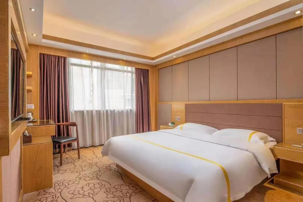 Bed in Mao Hua hotel