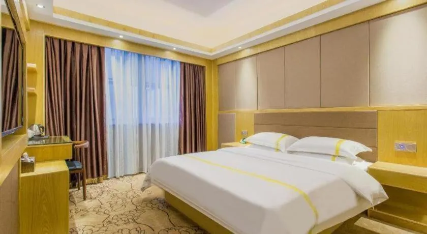 Bed in Mao Hua hotel