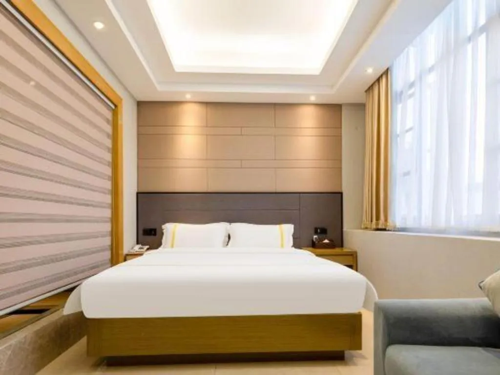 Bed in Mao Hua hotel