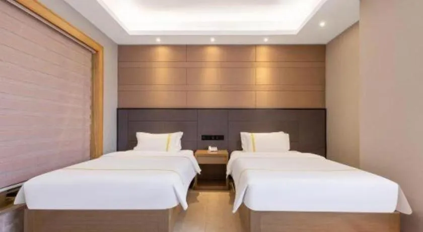 Bed in Mao Hua hotel