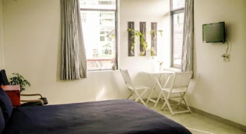 Bed in Birdnests Hotel