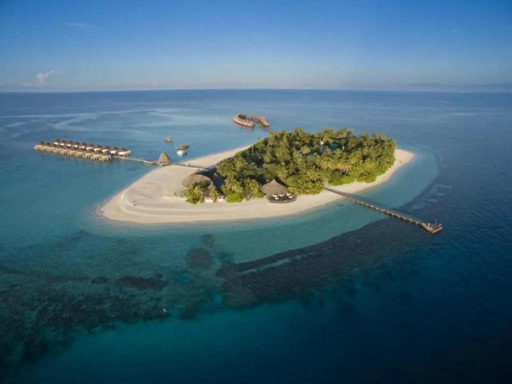 Angaga Island Resort and Spa