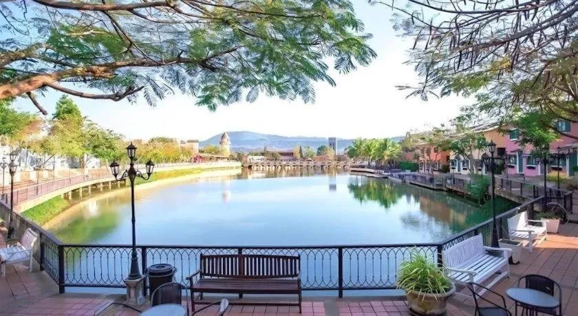 Verona Boutique Hotel - The Verona Co., Ltd