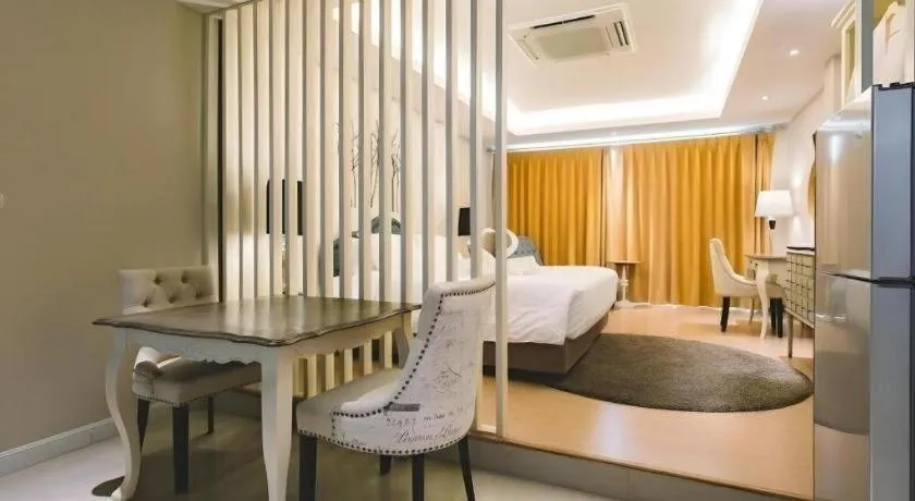 Bed in Verona Boutique Hotel - The Verona Co., Ltd