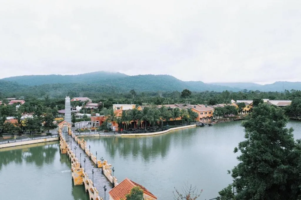 Verona Boutique Hotel - The Verona Co., Ltd