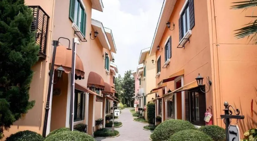 Verona Boutique Hotel - The Verona Co., Ltd