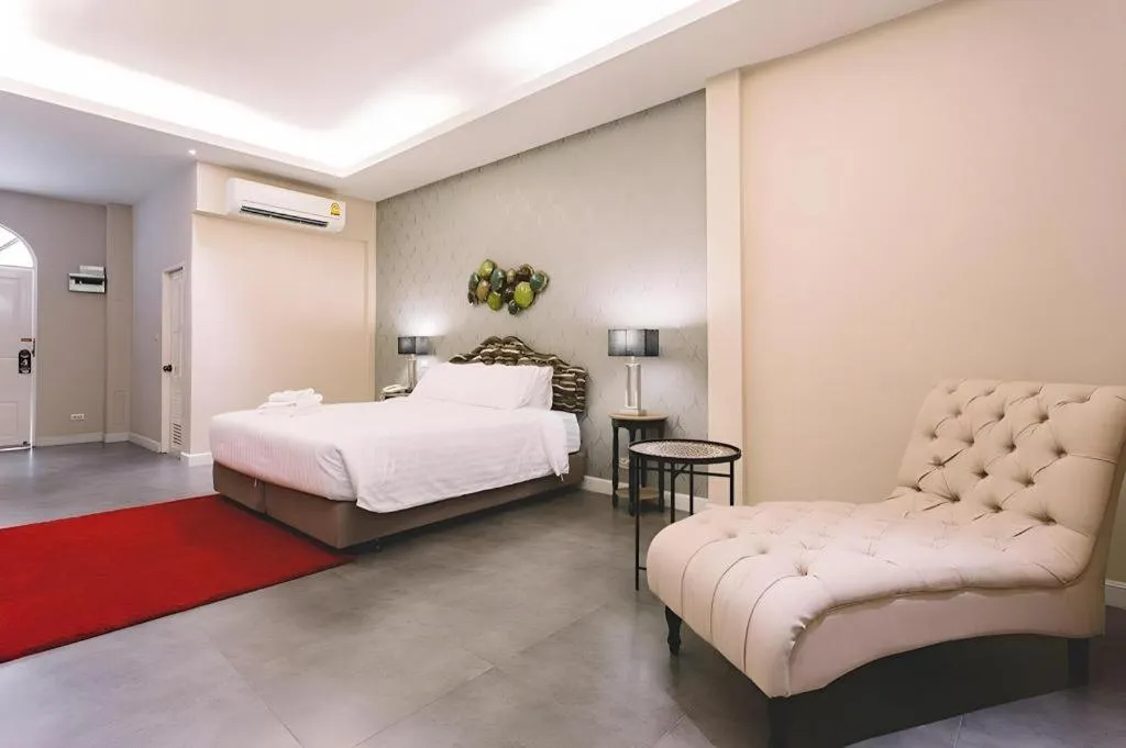 Bed in Verona Boutique Hotel - The Verona Co., Ltd