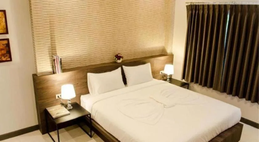 Bed in Seree Grand Resort
