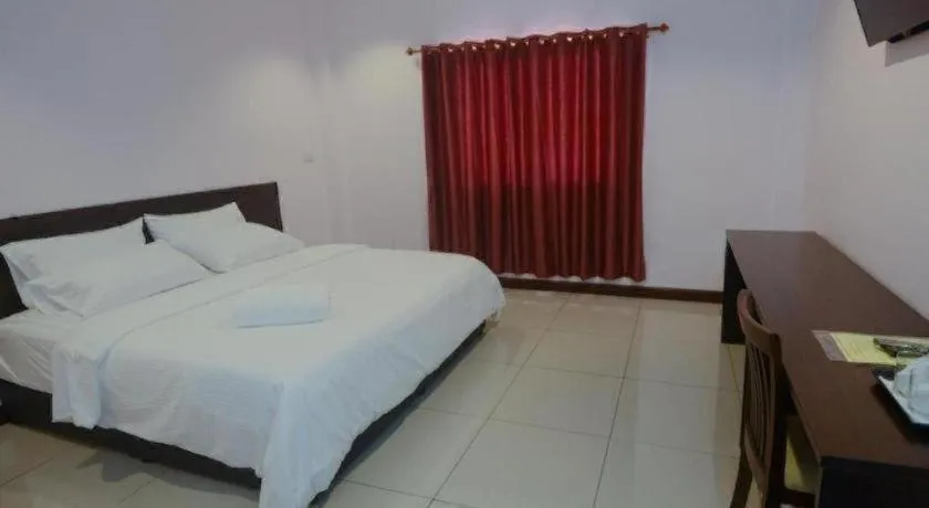 Bed in Nangrong garden home