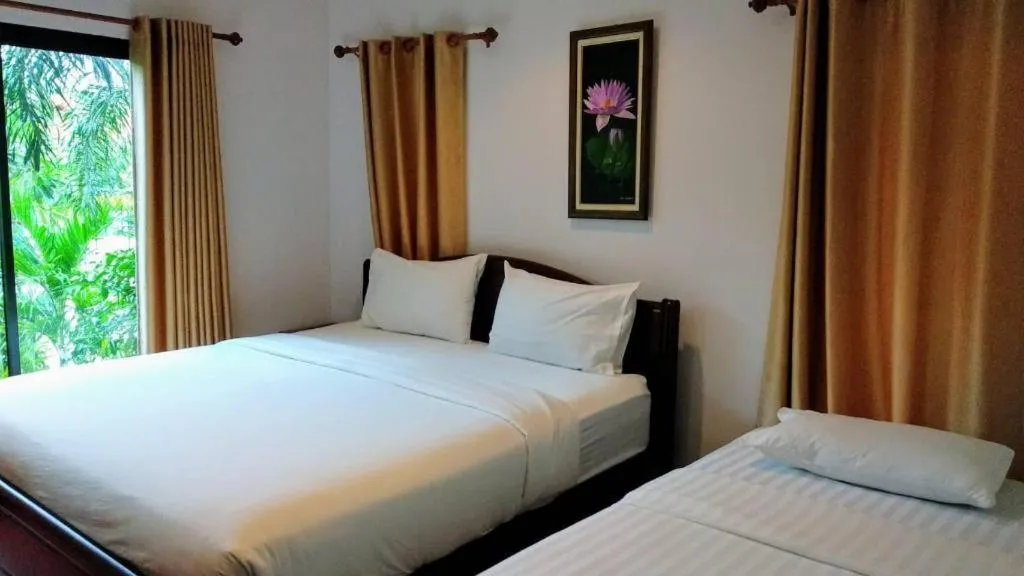 Bed in Nangrong garden home