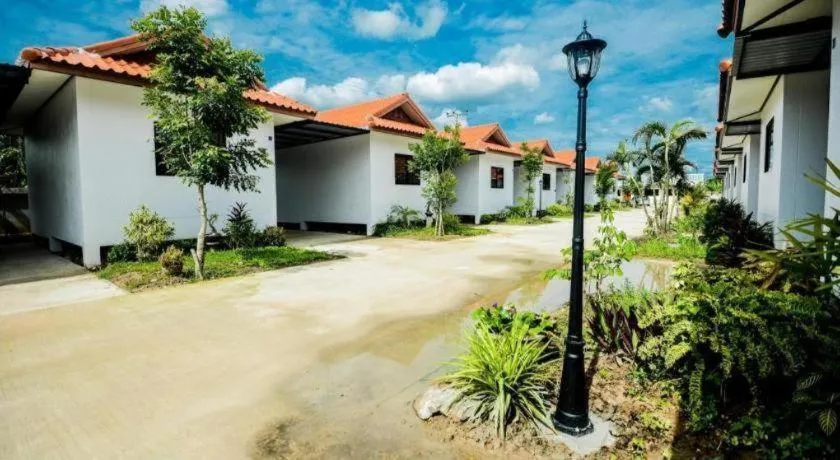 Nangrong garden home