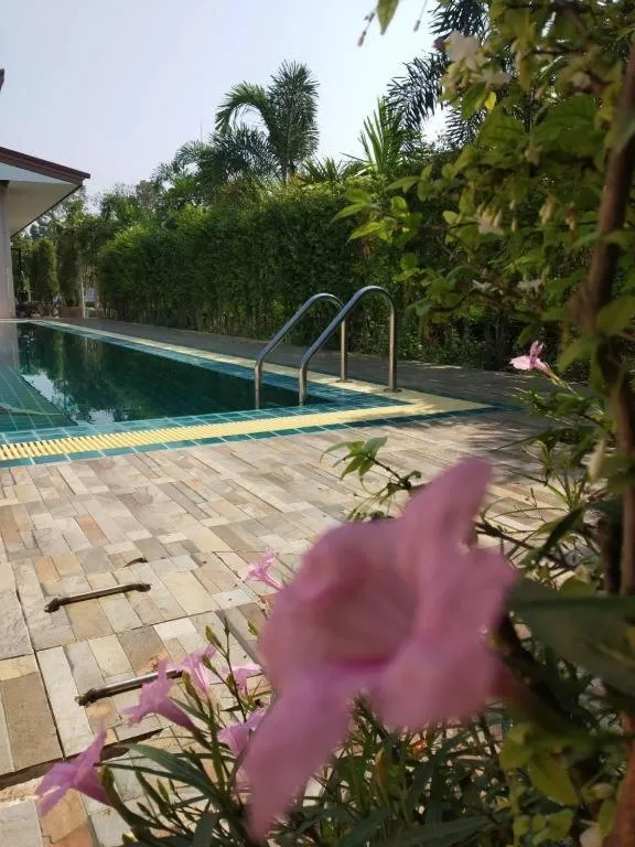 Nangrong garden home