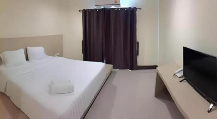 Bed in Iyara Hotel Nongkhai