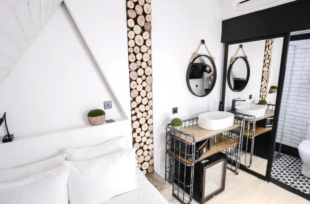 Mmmio II Design Residence Myeongdong