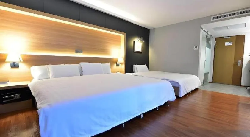 Bed in The Three Hat Yai