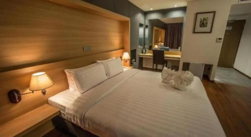 Bed in The Three Hat Yai