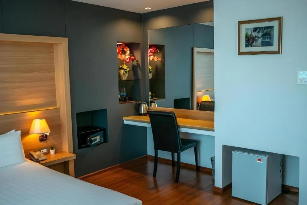 Bed in The Three Hat Yai