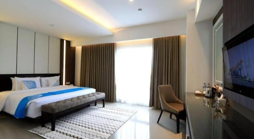 Bed in Java Lotus Hotel Jember