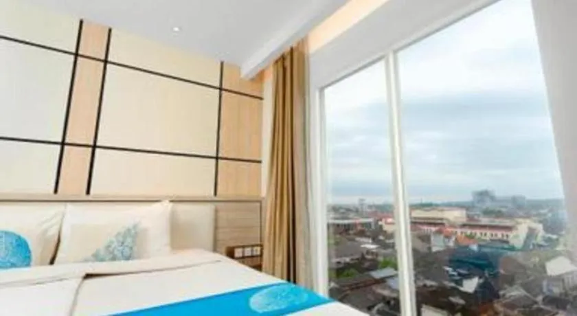 Bed in Java Lotus Hotel Jember