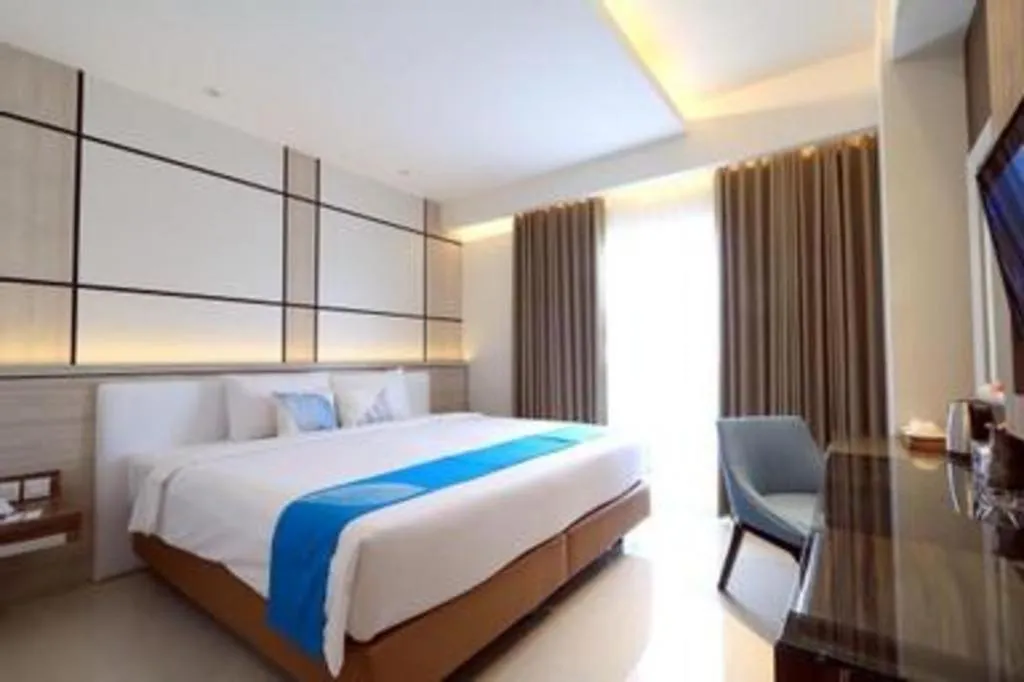 Bed in Java Lotus Hotel Jember