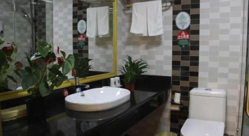 GreenTree Alliance Yichun Fengcheng Jianyi Avenue Hotel