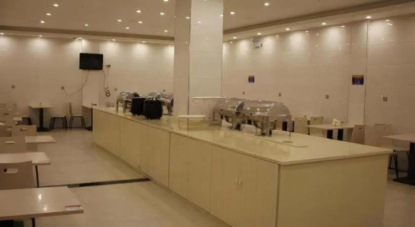 GreenTree Alliance Yichun Fengcheng Jianyi Avenue Hotel