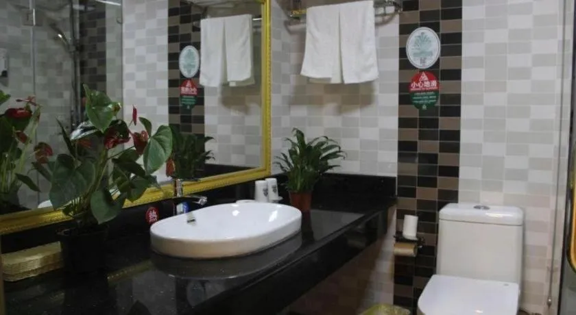 GreenTree Alliance Yichun Fengcheng Jianyi Avenue Hotel