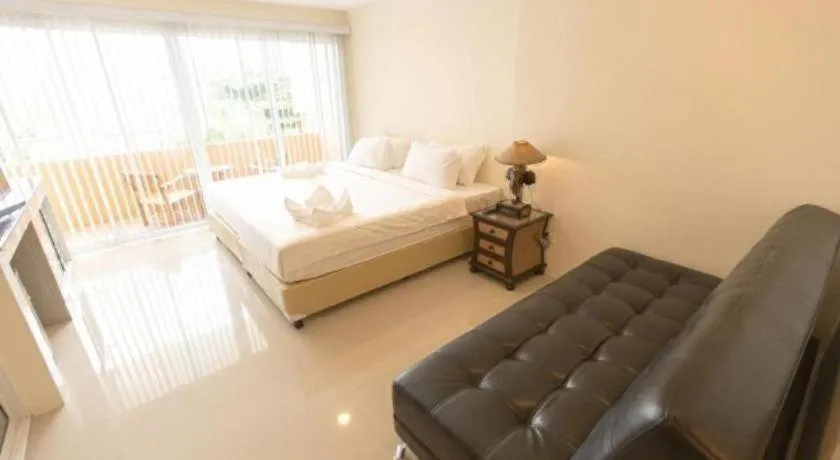 Bed in Marina Jomtien Beach