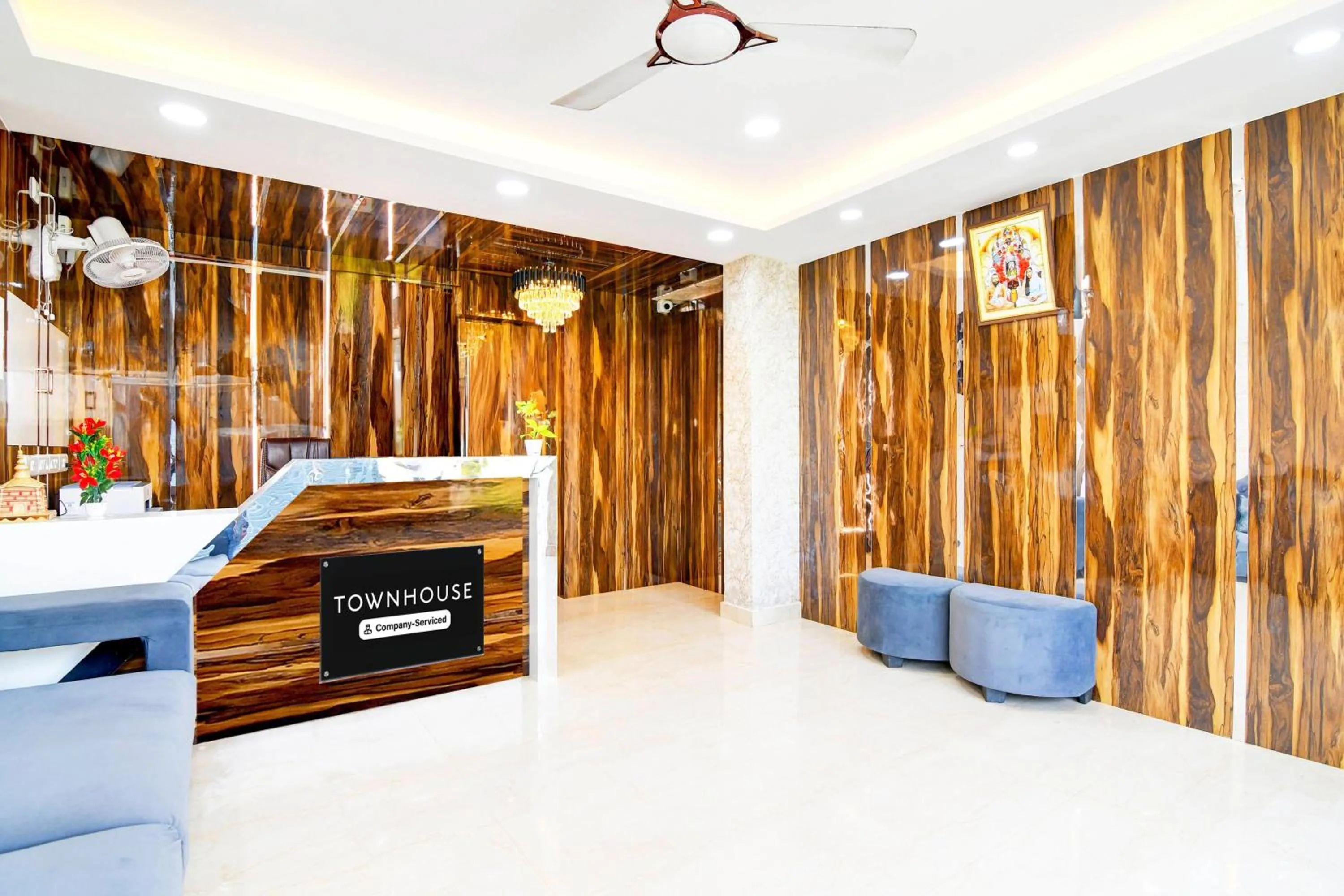 Lobby or reception, Bed in Super Townhouse Rosedale