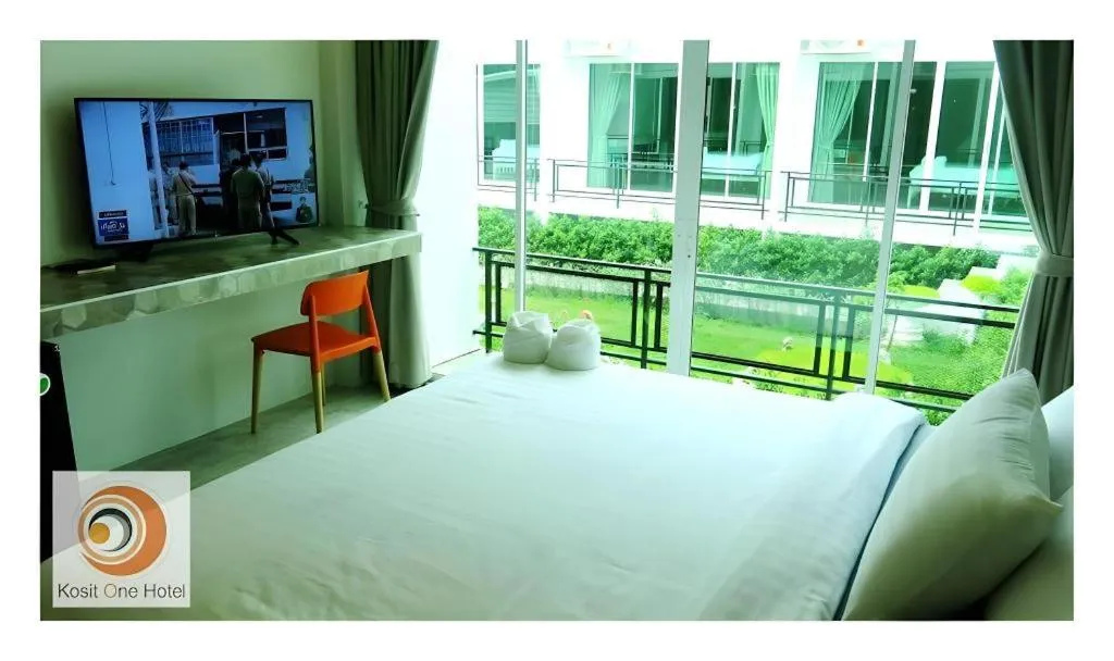 Bed in Kosit One Hotel